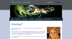 Desktop Screenshot of hawkeears.weebly.com