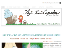 Tablet Screenshot of karibericupcakes.weebly.com