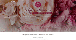Desktop Screenshot of flowers-and-bones.weebly.com